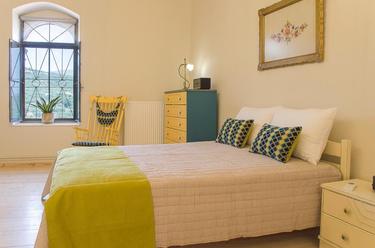 Villa Αρχοντικό Στα Τοπόλια à Kalathenai Extérieur photo